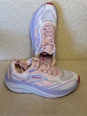 Reebok Women's Pink & Lavender Lightweight Running Shoes